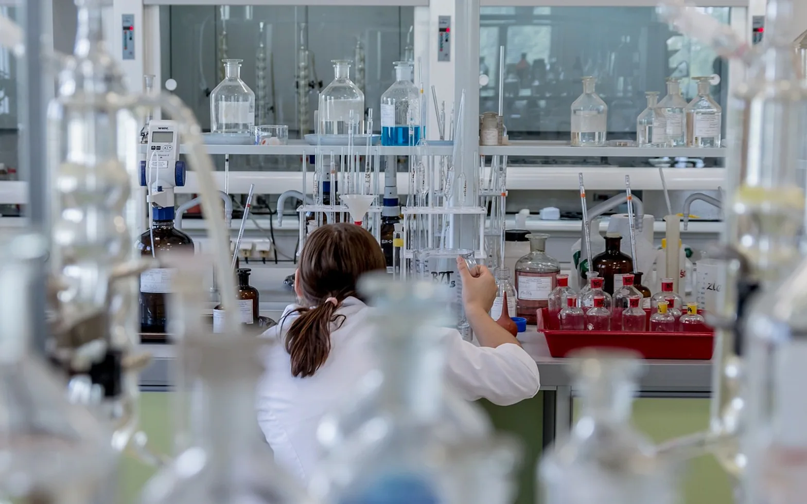 Chemist, laboratory and analysis